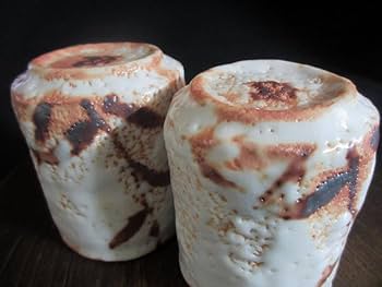 Amazon | 源九郎窯・加藤健作 志野 草紋 組湯呑(桐箱入 Amazon | 源九郎窯・加藤健作 志野 草紋 組湯呑(桐箱入