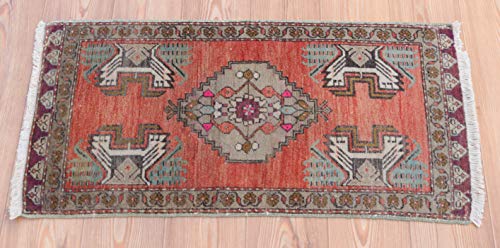 Vintage Small Rug, Yastik Rug, Turkish Area Rug, Kitchen Small Rug, Chair Cover Rug, Small Table Cover Rug, Seat Cover Rug, Shoe Mat, Oushak Small Rug 1'7x3'2