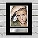 Bild mit Foto und Unterschrift von Justin Bieber