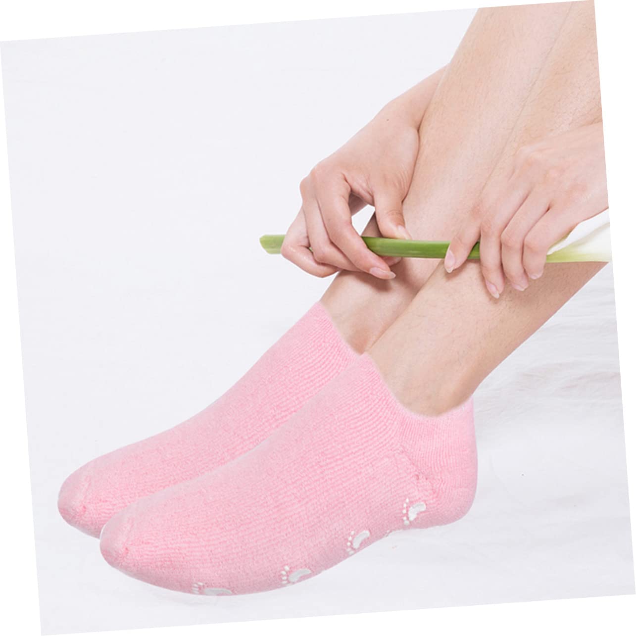 Mikinona Cooling Socks for Women Anti-Slip Thermal Socks Foot Care Foot Masks Essential Oil Gel