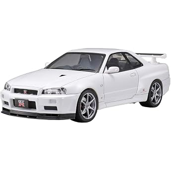 Tamiya 1/24 Sports Car Series No. 258, Nissan Skyline GT-R V Spec II Plastic Model 24258
