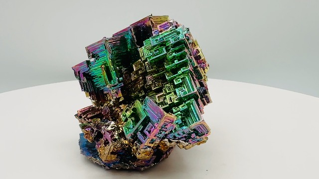 Image of Heavenly Metals Large Bismuth Ore Crystal - (1 to 1.1lb) Iridescent Rainbow Metal Art Specimen - Home Decoration, Education, Healing Stone, Collection
