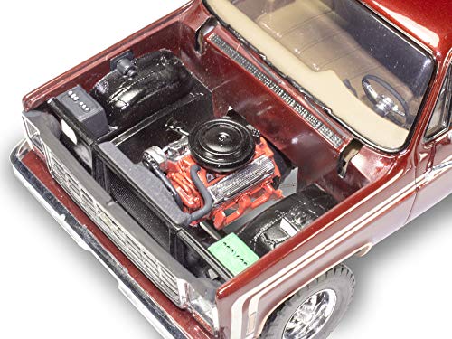 Revell 85-4486 1976 Chevy Sport Stepside Pickup 4X4 Model Truck Kit 1:24 Scale 102-Piece Skill Level 4 Plastic Model Building Kit, Red #TOP3