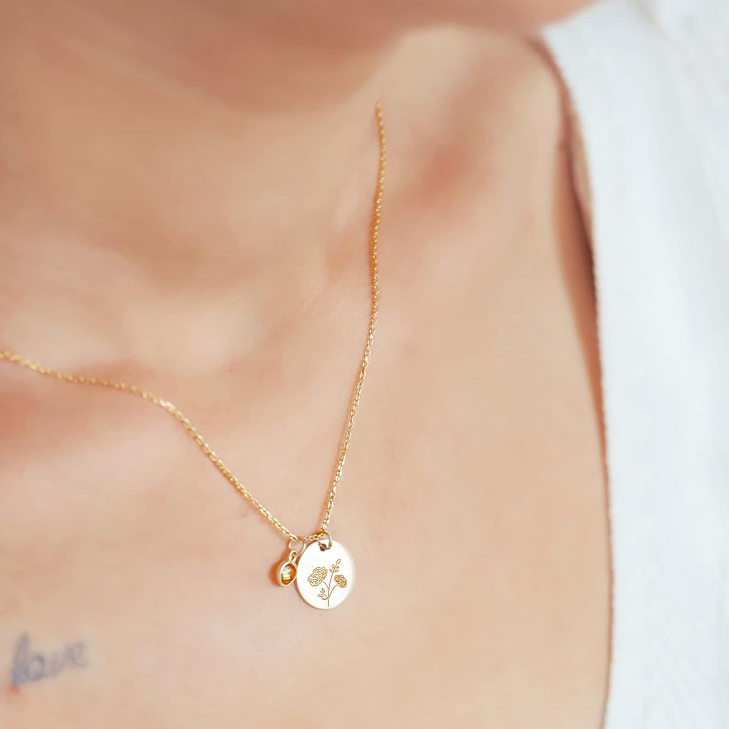 CERSLIMO Birthday Gifts for Her Birth Flower Necklaces, 18K Gold Plated Dainty Birth Month Floral Birthstone Disc Coin Pendant Necklaces | Women Wildflower Jewelry Gifts for Valentines Anniversary - Image 5