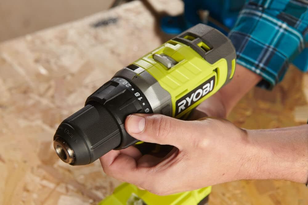 Ryobi - Duo 18 V One+ Bohrmaschine + Schlagschrauber, inkl. 2 Akkus 2 Ah und Ladegerät, in Transporttasche – RCK182G-220S