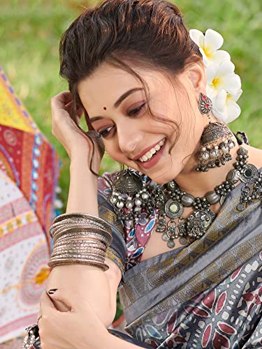 Image of AKHILAM Women's Silk Blend Banarasi Saree With Unstitched Blouse Piece (KASAVU201 HS Parent)