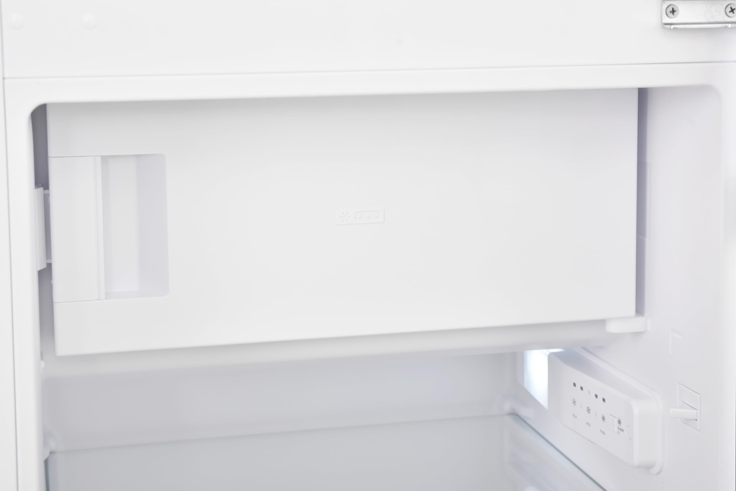 respekta Einbaukühlschrank mit 4 Sterne Gefrierfach 122 cm/178 L Nutzinhalt/Wechselbarer Türanschlag/Automatische Abschaltung des Kühlteils/Schnellgefrierfunktion / KS122.4-10/Max. 38 dB/in weiß
