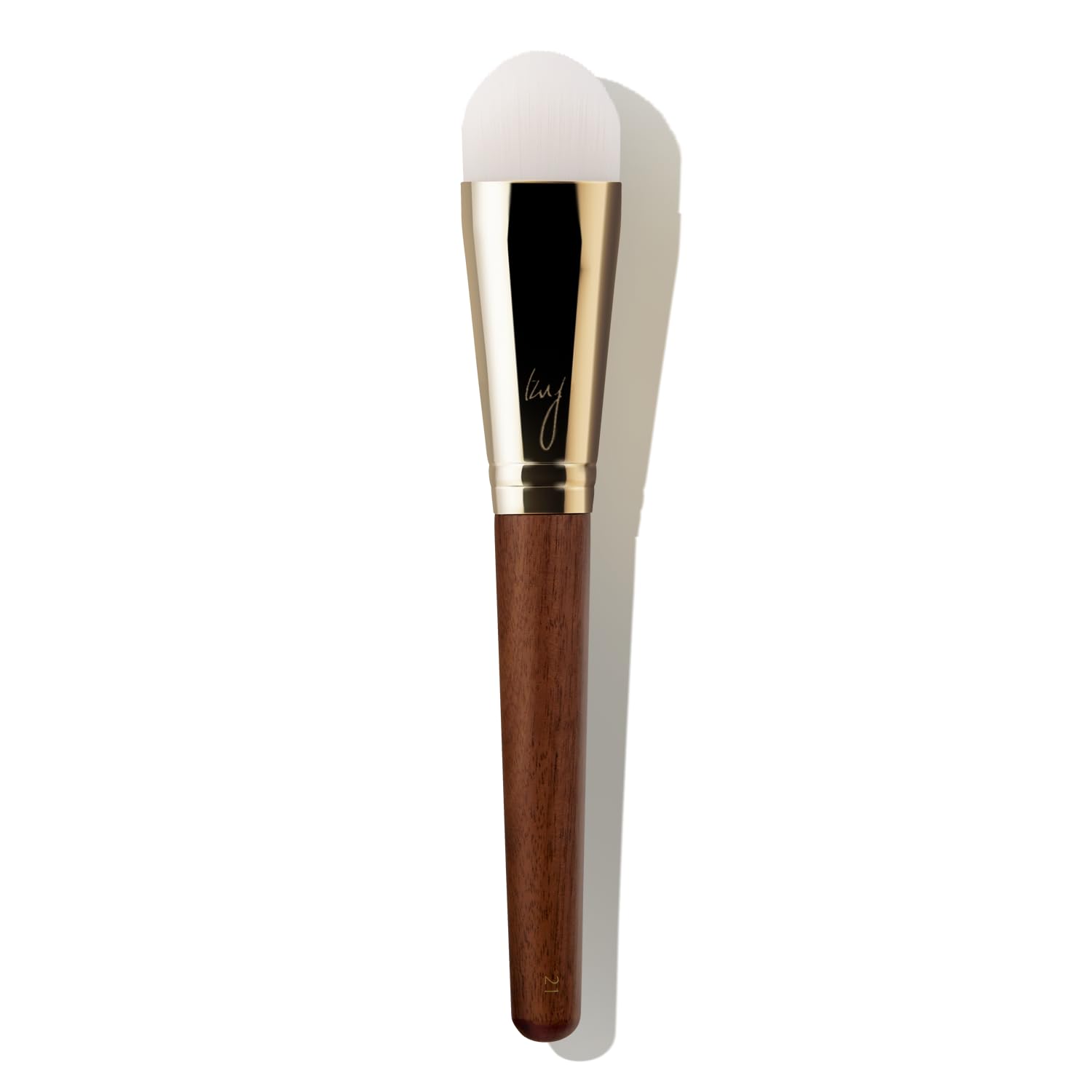 Photo 1 of [SOO ADOR] BY MAENG #21 Foundation Brush - Lightweight and Skin-Friendly Tool for Flawless Base Makeup | Created by K-Pop Makeup Artist Maeng | Makeup Brush Base Brush