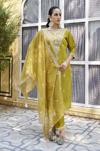 Image of VredeVogel Women's Silk Blend Embroidered Kurta with Pant & Organza Dupatta Set