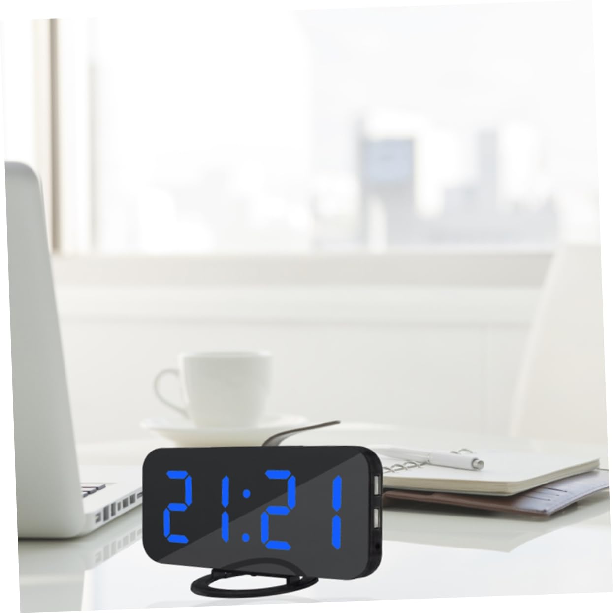 Cabilock Despertador Electrónico Digital con Pantalla Led Grande Función De Repetición Regulador De Intensidad y Superficie Reflectante para Uso Mesilla De Noche