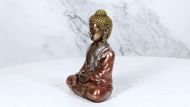 Ebros Shakyamuni Buddha with Swastika Amulet Meditating