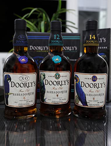 Doorly’s | Barbados Rum | 12 Jahre in Sherry Fässern gereift | 700 ml | 43% Vol | Intensive Aromen von Tabak & Eichenholz| In Geschenkverpackung | Mehrfach ausgezeichnet als Rum Producer of the year