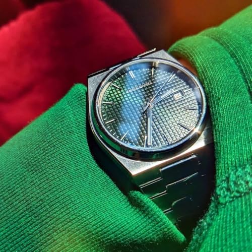 Image of AMERICANVIBER, Stainless Steel Date Display Mens Wrist Analogue Watch, Dial-Color:Multicolour, Band Color:Silver