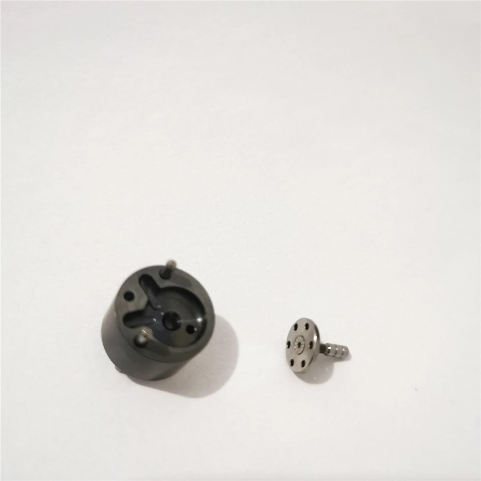 Conector Inyector Válvulas de control de boquillas de inyector de combustible diésel Common Rail 9308-621C, 9308Z621C, 28239294 y 28440421, compatibles con Delphi. Inyector de Gasolina