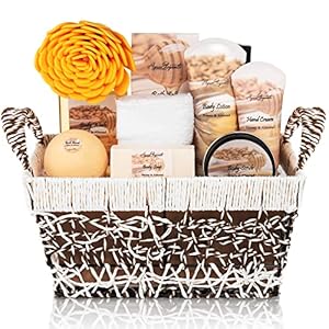 Spa Baskets For Women – Luxury Bath Set With Honey & Almond – Spa Kit Includes Wash, Bubble Bath, Lotion, Bath Salts, Body Scrub, Body Spray, Shower Puff, Bathbombs, Soap and Towel