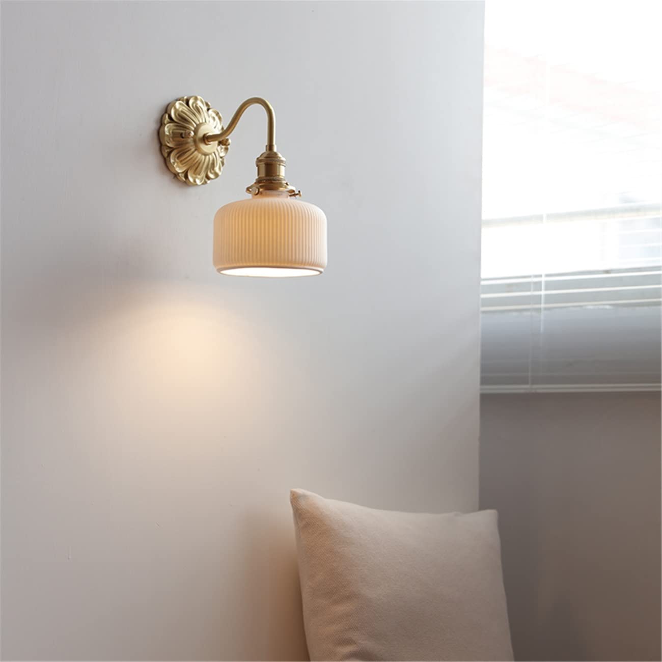 KBUUKYYXouy Wall Lights for Bedroom Industrial Gooseneck Brass Wall Sconces Ceramic Shade Indoor Wall Mounted Lamp Fixture,E(D)