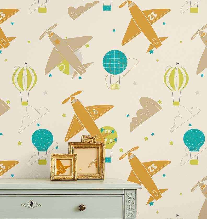 Papier peint autocollant beige pour rénover facilement les murs d'une salle de jeux