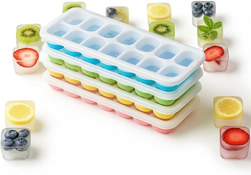 Kit 4 Formas de Gelo em Silicone com Tampa, Premium, Coloridas, Flexíveis e Resistentes, Formas Pequenas de Gelo