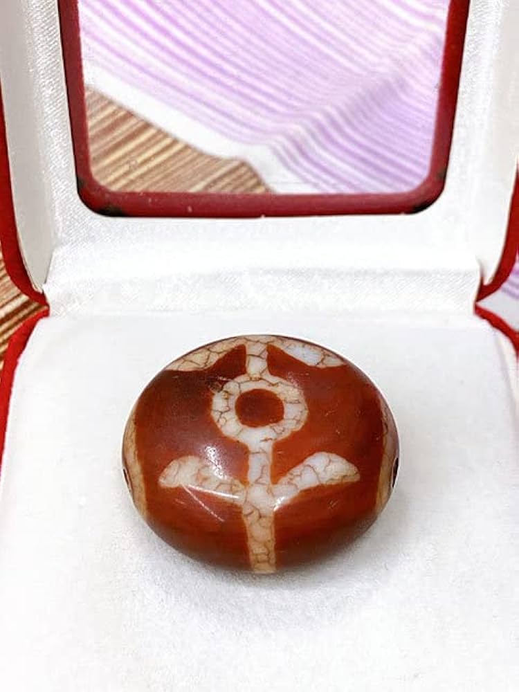 Amazon.co.jp: チベット 天珠 丸型貴人天珠 2V : Home & Kitchen