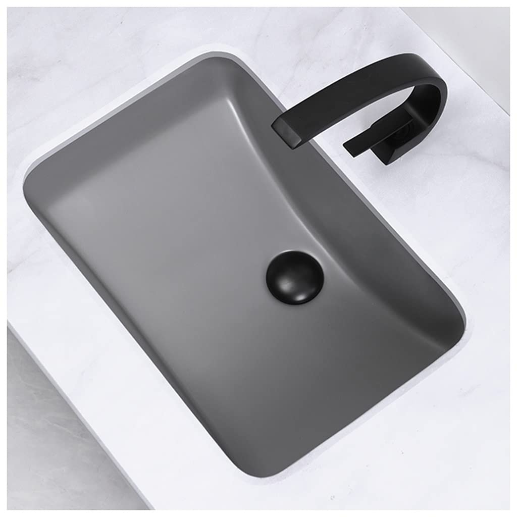 Lavabo sous plan avec robinet et vidange complète pour un entretien facile au quotidien