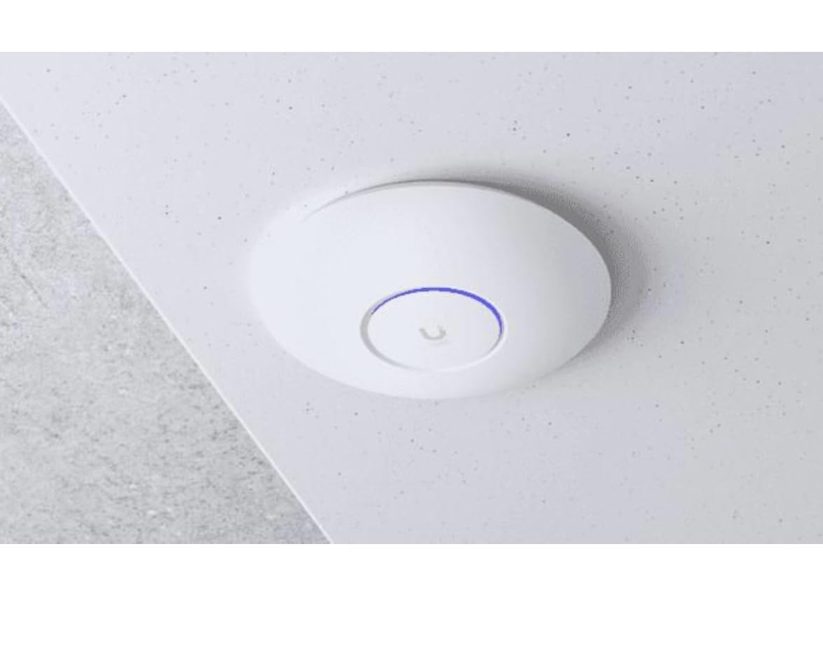 Ubiquiti UniFi U6+ – Pacchetto da 2 Punti di Accesso WiFi 6 Dual Band | Copertura fino a 3000 ft², Oltre 600 Utenti, 573,5 Mbps (2,4 GHz) + 2402 Mbps (5 GHz), PoE, Montaggio a Soffitto