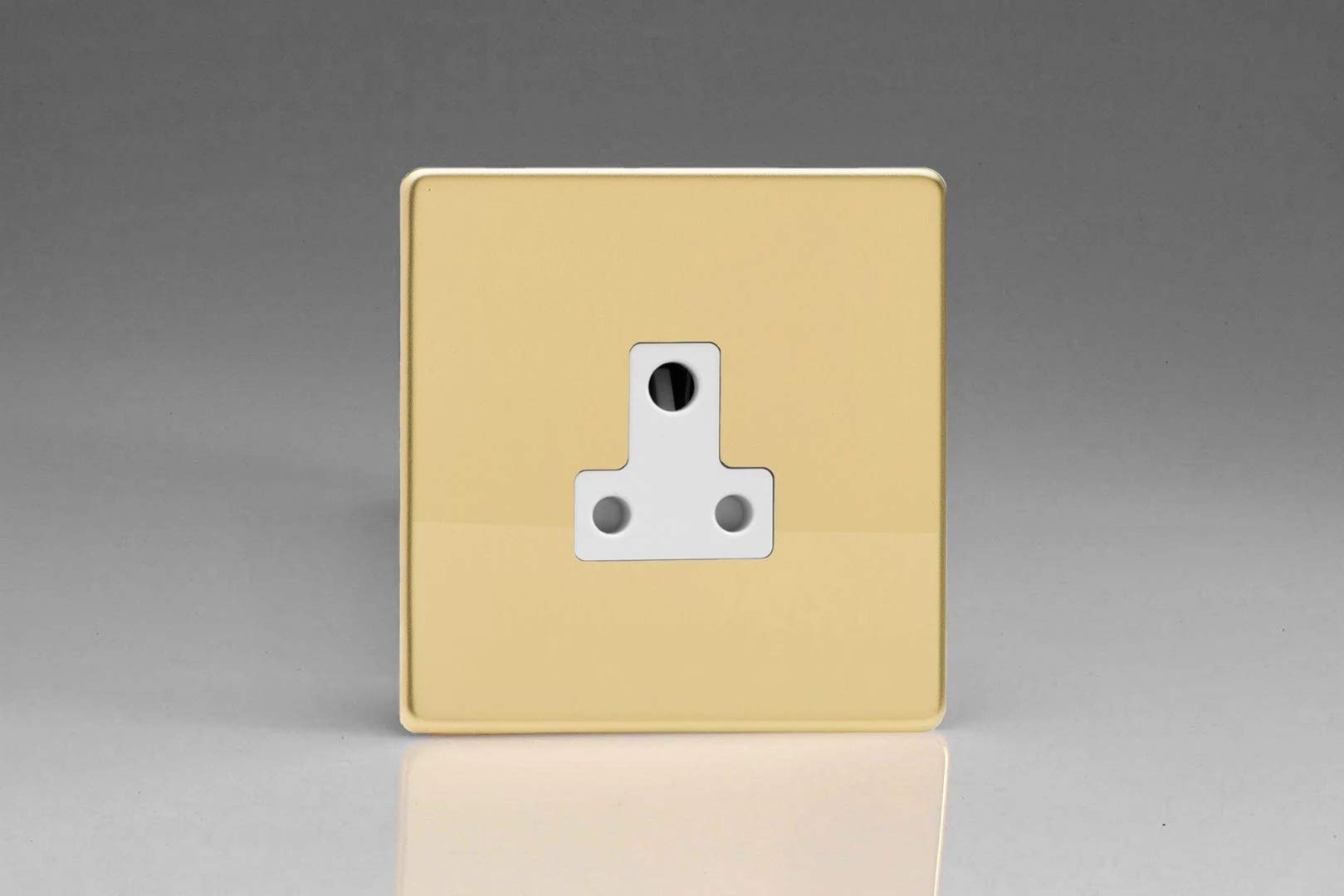 Varilight 1-Gang 5A Round Pin Plug Socket Polished Brass XDVRP5AWS
