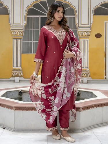 Image of VredeVogel Kurta Set with Dupatta | Embroidered Viscose Rayon Kurta Pant Set for Women | Women's Ethnic Casual Kurti Set