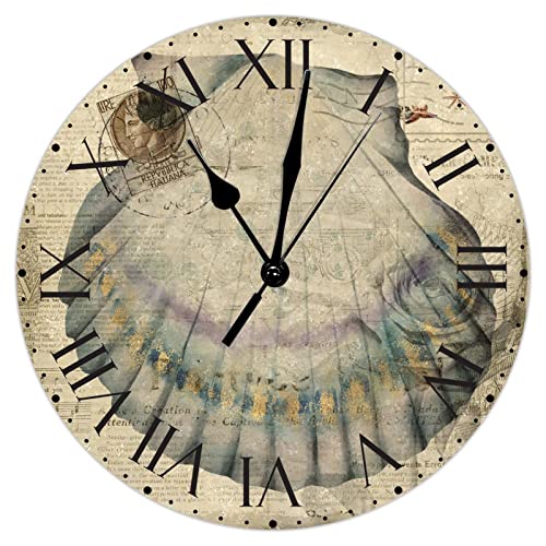 Grande horloge murale chiffres romains motif coquillages anciens