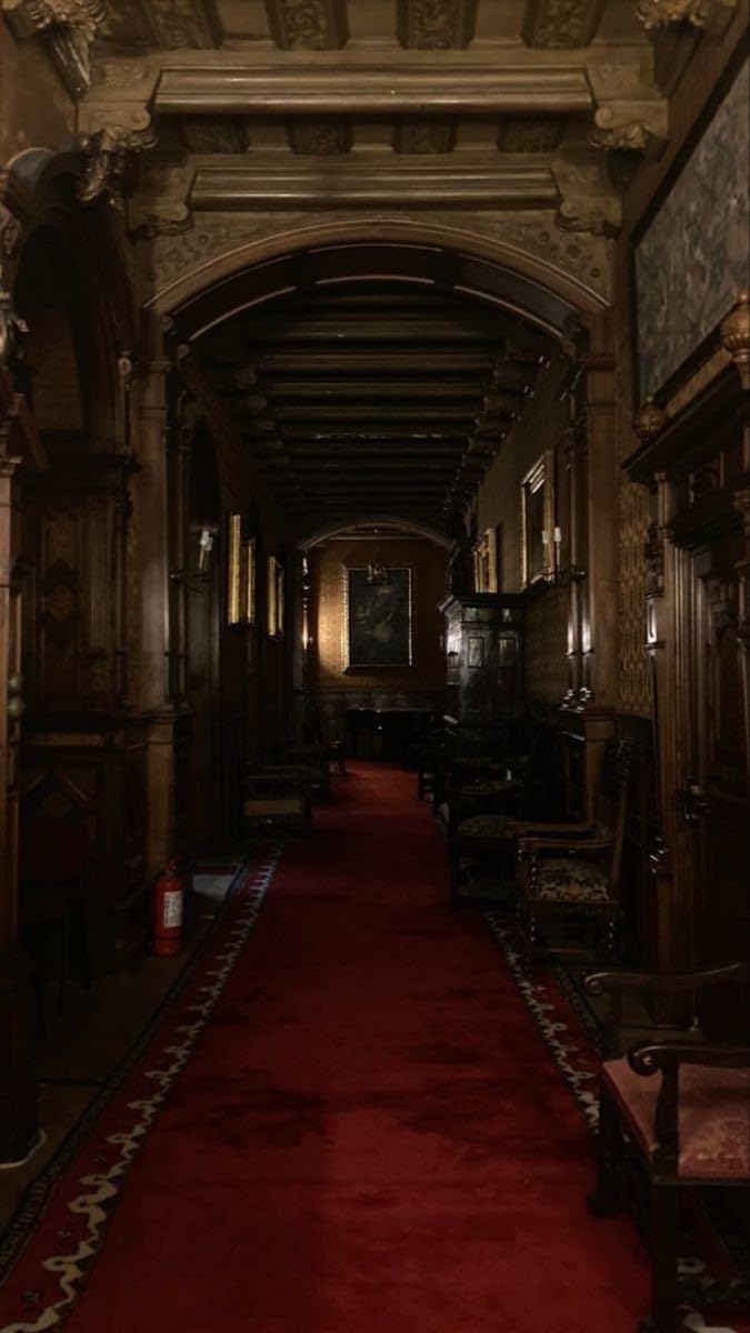 Terror en el hotel crescent : La Maldición de Carrie (Spanish Edition)