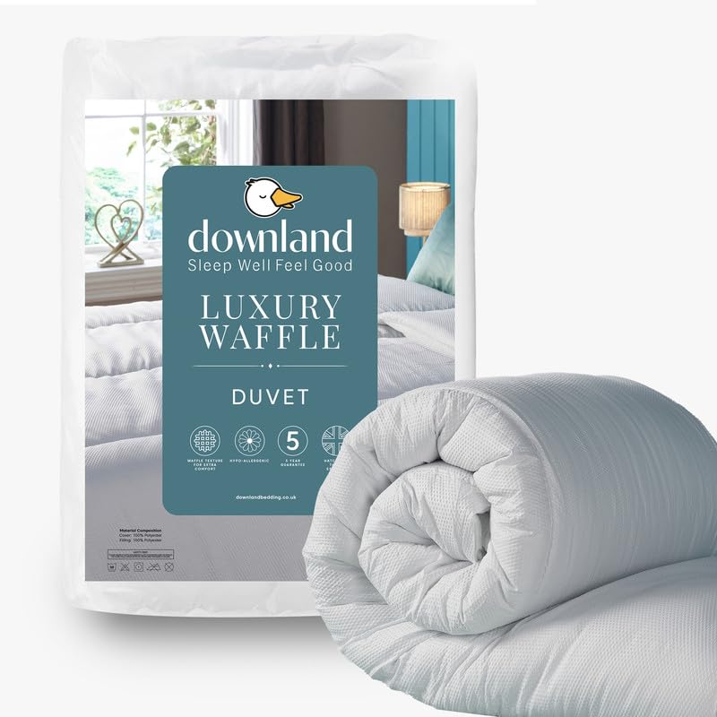 Downland Luxury Waffle Double Duvet 10.5 Tog - Cosy Duvet with Soft Touch Microfibre, All-Season Quilt, Waffle Embossed Texture, Breathable Quilt with Hollowfibre Filling, Machine Washable, UK-Made