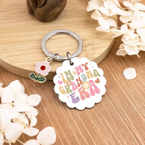 New Grandma Gifts First Time Grandma Gift for Grandmas Keychain Best Grandmas Gift Ideas Grandmother Valentines Day Gifts for Grandma Keepsake Jewelry from Granddaughter Grandson Birthday Mother's Day - Image 3