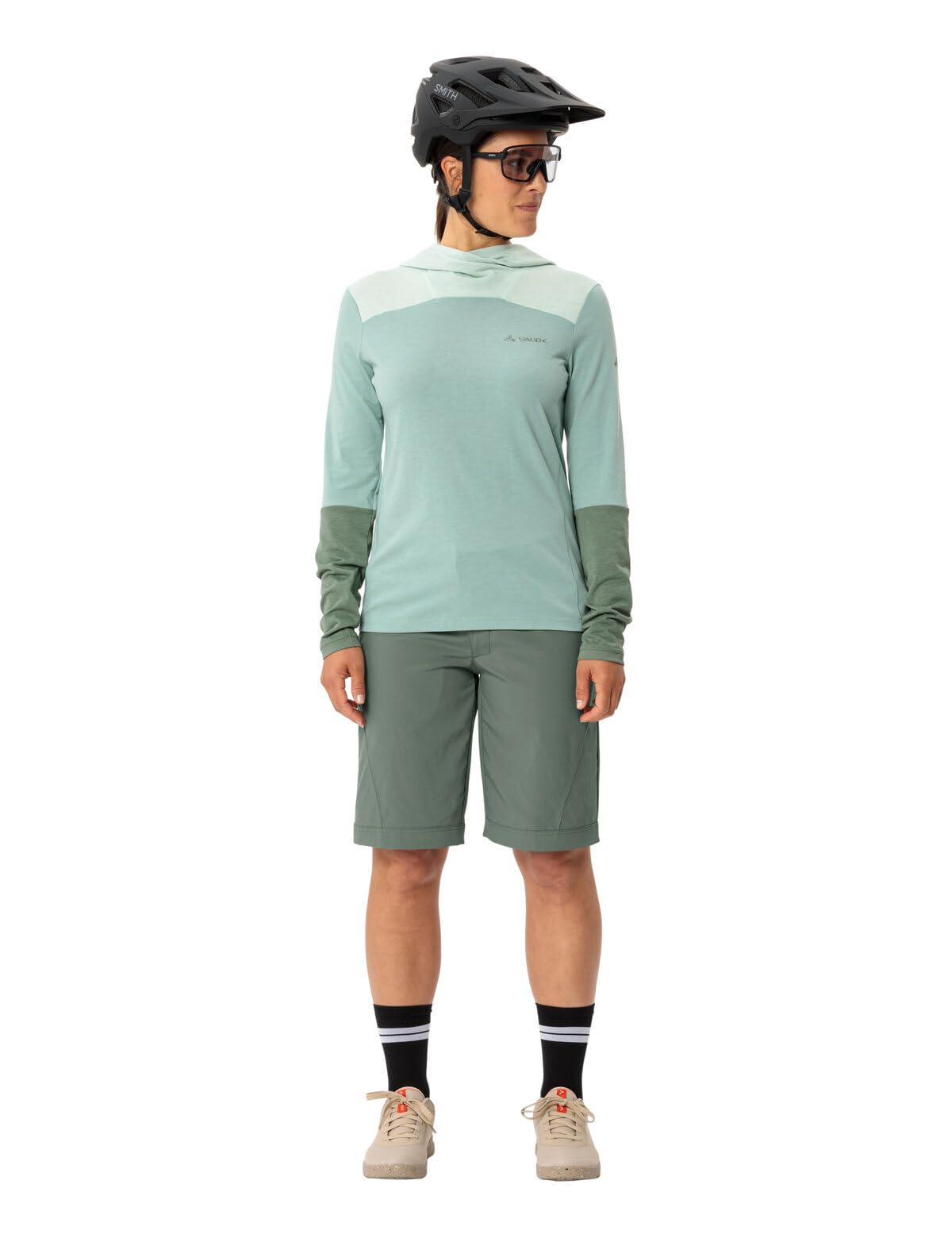 VAUDE Women's Ledro Shorts - Gepolsterte MTB-Shorts mit Innenhose - atmungsaktive & elastische Fahrradhose, Agave, 44