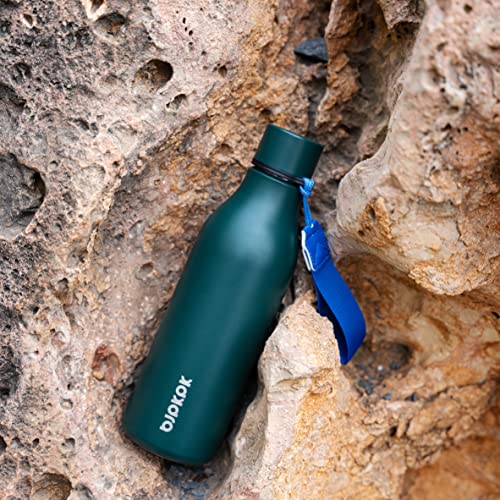 Image of BJPKPK Insulated Water Bottles, 18 oz Stainless Steel Metal Water Bottle with Strap, BPA Free Leak Proof Jugs, Mugs, Flasks, Reusable Thermal Flasks for Sports & Travel, Army Green