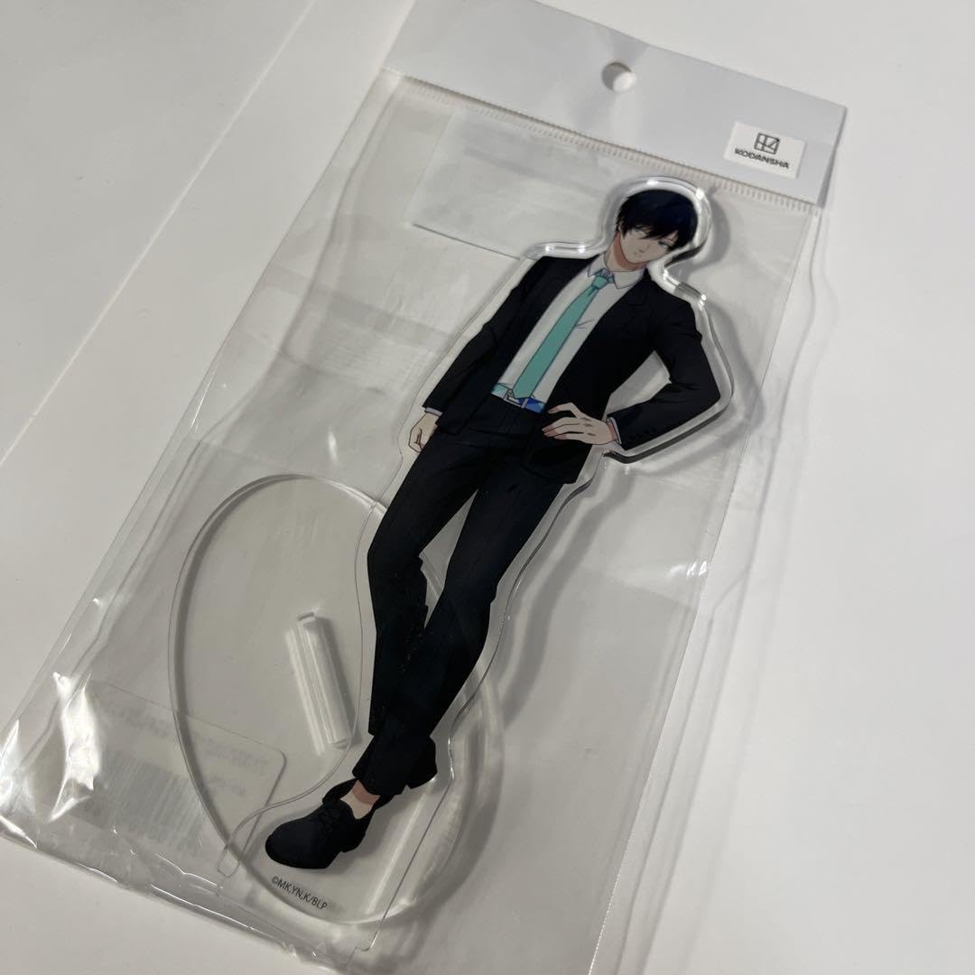 Amazon.co.jp: ブルーロック TSUTAYA 黒スーツ 完売 アクリル