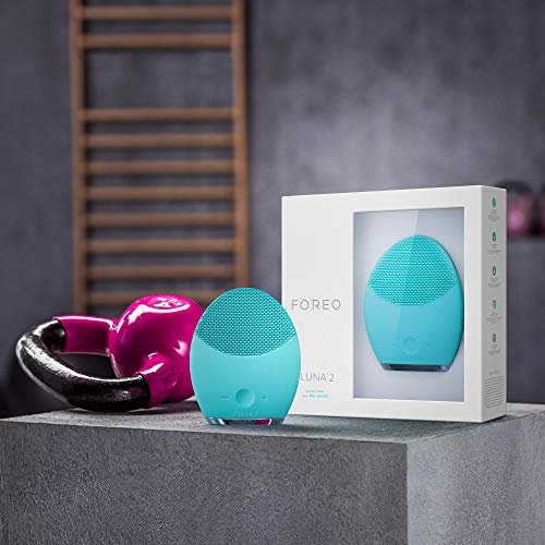 FOREO LUNA 2 Facial Cleansing Brush and Portable Skin Care device made with Ultra Hygienic Soft Silicone for Every Skin Type USB Rechargeable Oily Skin