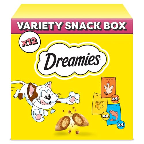 DREAMIES Katzensnacks - 12x60g - mit Huhn, Käse und Lachs - Traumhaft knusprige Katzen Leckerlies mit zarter Füllung - Variety Snack Box