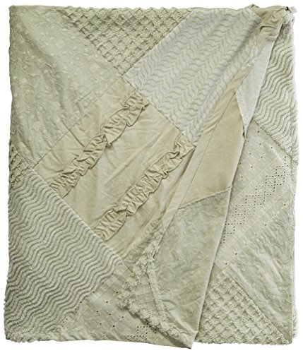 Colcha de chenilla Queen verde salvia con patchwork de volantes de Better Trends 2