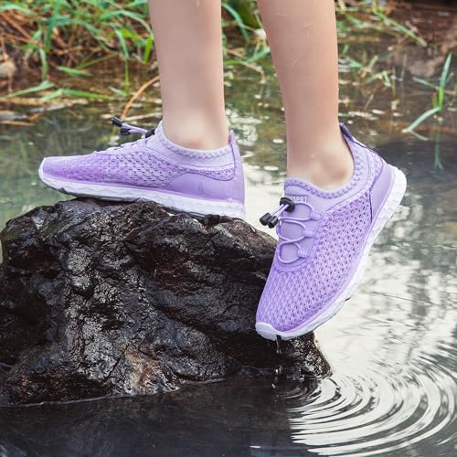 Image of DOUSSPRT Water Shoes for Kids Boys Girls Quick Dry Beach Sports Swim Pool Aqua Shoes for Toddler /Little Kid /Big Kid