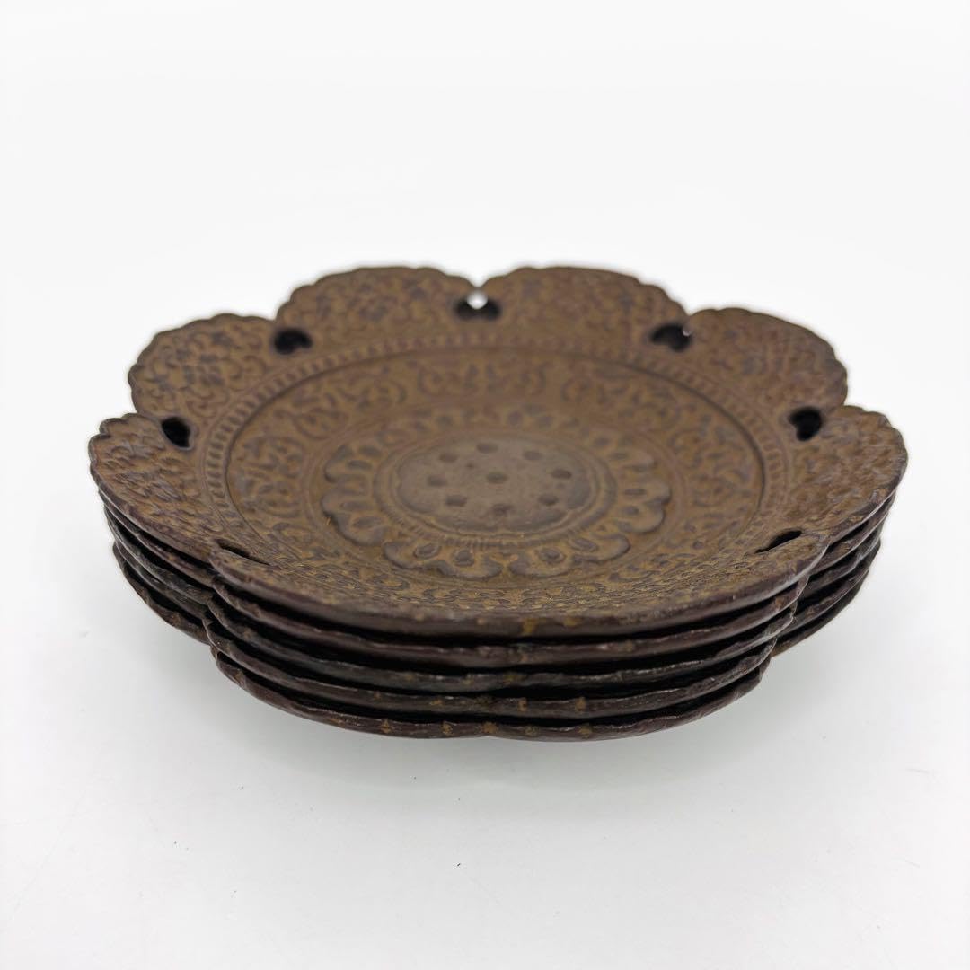 南部鉄器 鈴木盛久 造 「模 中尊寺国宝 天蓋 茶托』 共箱付 未使用品 南部鉄器 鈴木盛久 造 「模 中尊寺国宝 天蓋 茶托』 共箱付 未使用品