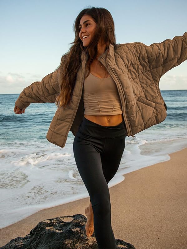 Omoone Women's Quilted Puffer Jacket Zip Up Oversized Lightweight Padded Down Coat Outerwear - Image 2