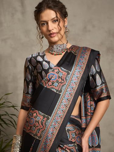 Image of AKHILAM Women's Pure Crepe Striped Printed Saree With Unstitched Blouse Piece