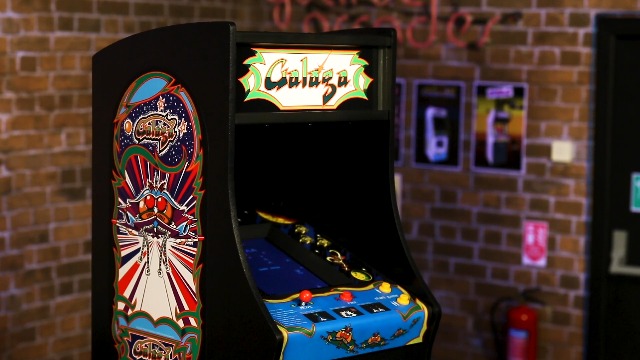 マルゲー OFFICIAL TAITO QIX Quarter Size Arcade Cabinet