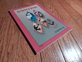 Paperback An Earful of Designs Book