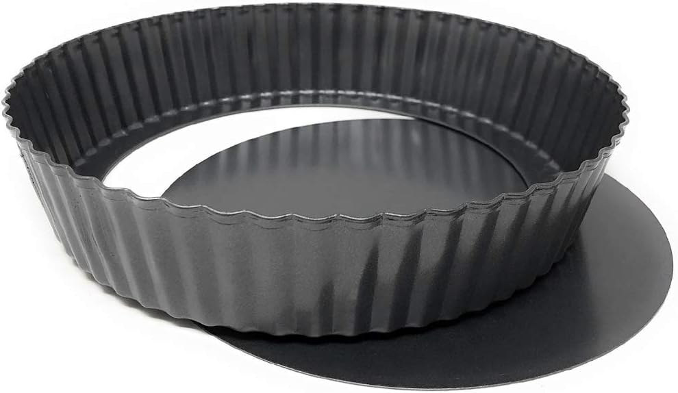 MGE - Curly Baking Mould - Removable Base - Non-Stick Coating - Diameter 26 cm