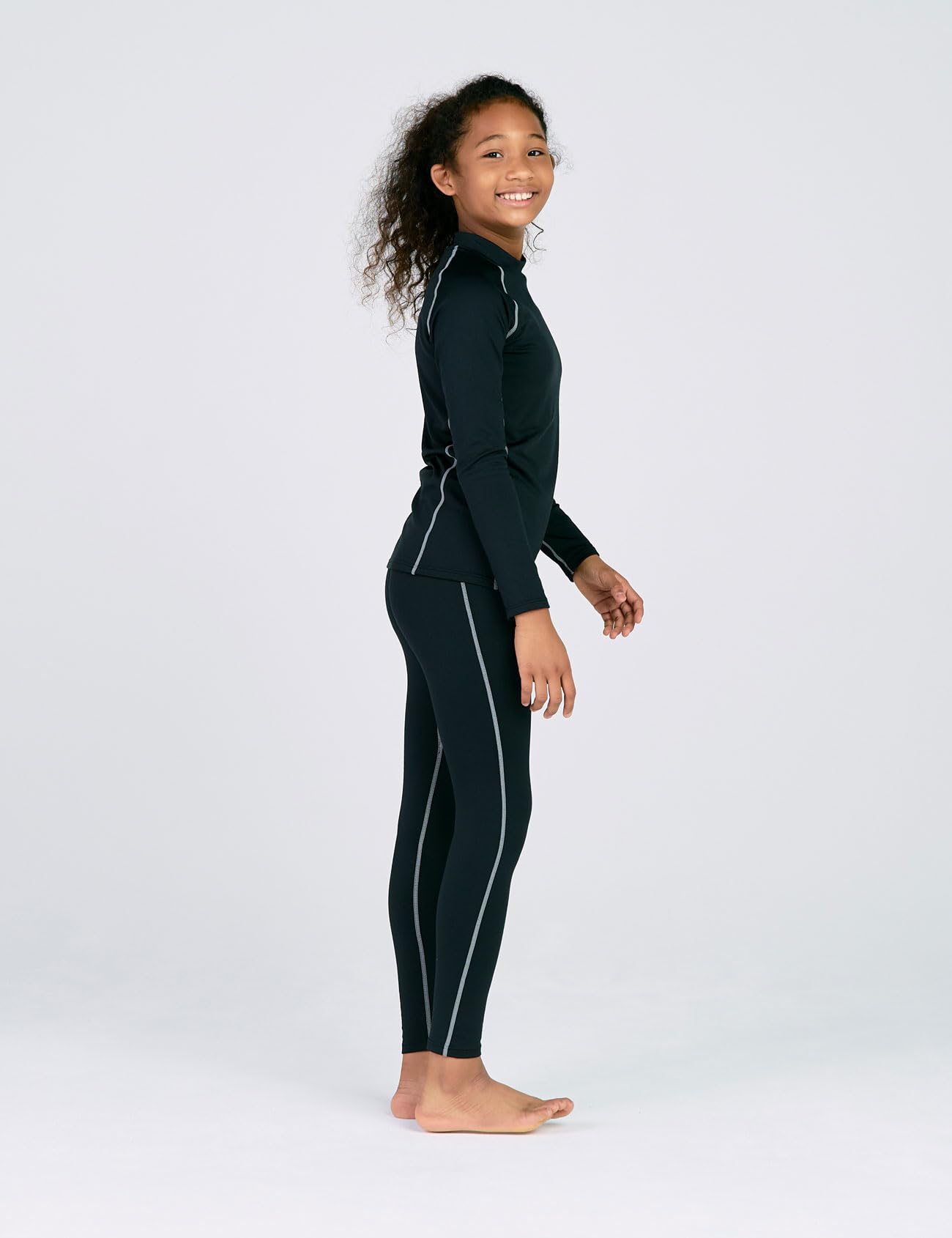LAPASA Set Termico Sportivo Bambina Traspirante Strato Base Peso Leggero Maglia e Pantaloni Calzamaglia G18