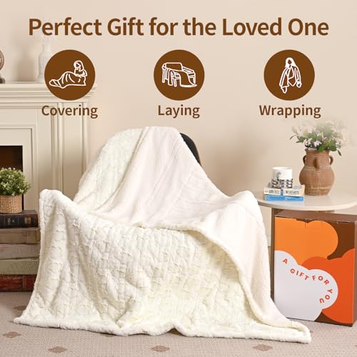 Image of Bearhug Heated Throw Blanket, 50 inchx60 inch Electric Throw, White Flower Patterns Faux Fur & Warm Sherpa, 4h Auto-Off Timer & 6 Heating Levels,ETL Certified, Machine Washable, Gift Box