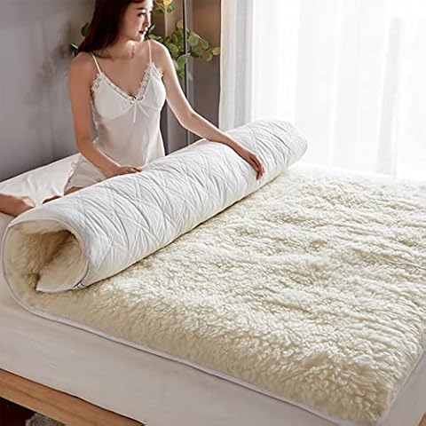 SUZEPER Fleece Fitted Mattress Pad Cover