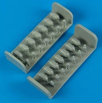 Quickboost 72356 1/72 B-17 Flying Fortress Oxygen cylinders Accessories kit, Small, Grey, QB72356