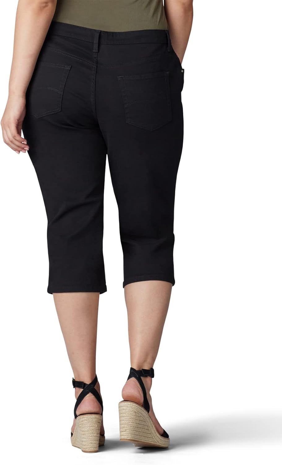Lee Women's Plus Size Relaxed Fit Denim Capri Jean - Image 2