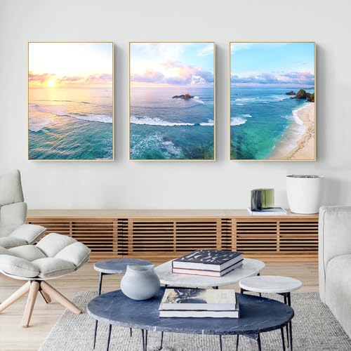 Lienzos de paisajes marinos con marco interno de madera de triptico 3